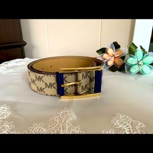 Michael Kors belt